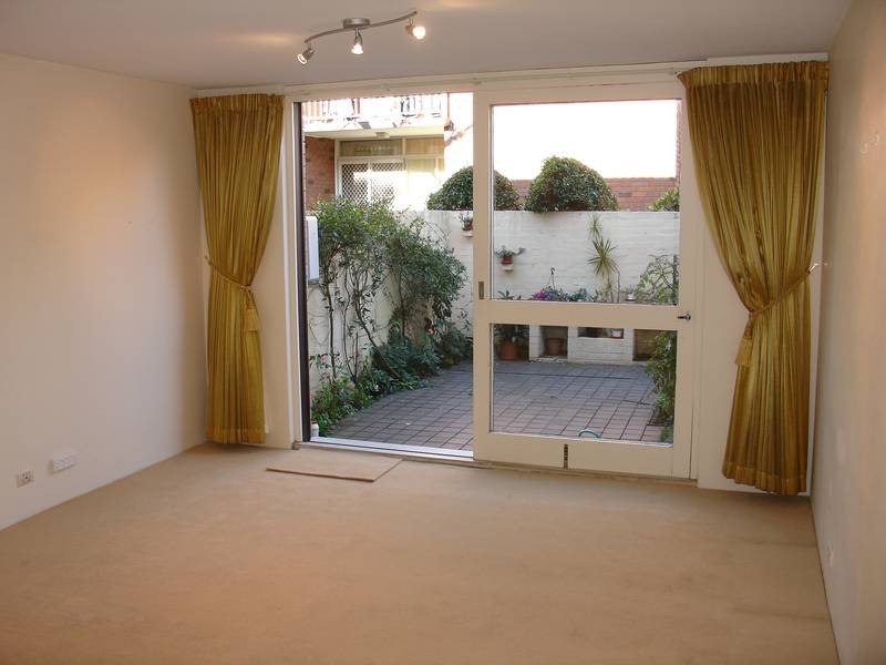 17/115 Burns Bay Road, Lane Cove NSW 2066