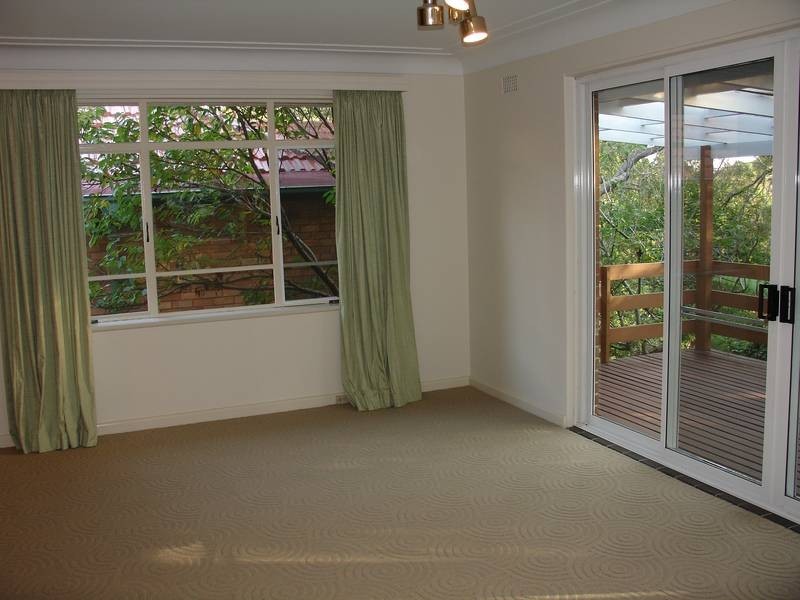 19 Valleyview Crescent, Greenwich NSW 2065