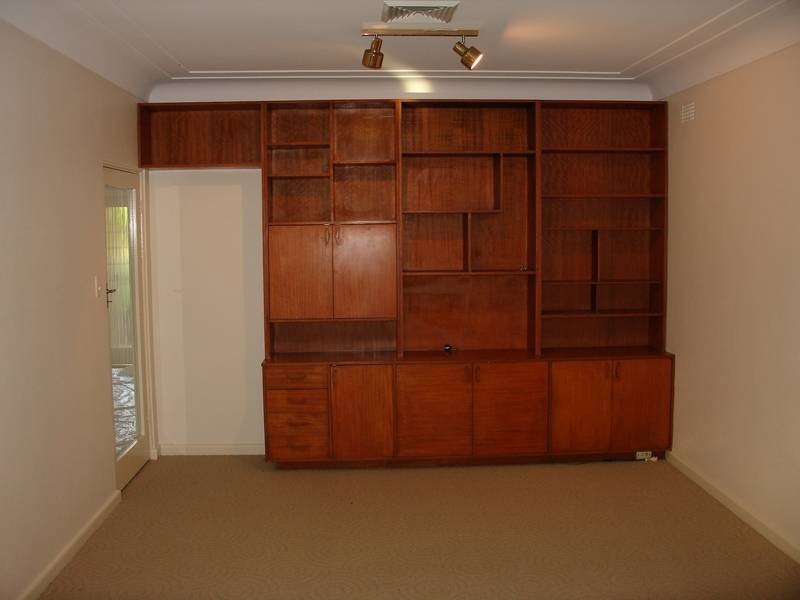 19 Valleyview Crescent, Greenwich NSW 2065