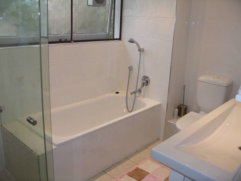 18/299 Burns Bay Road, Lane Cove NSW 2066