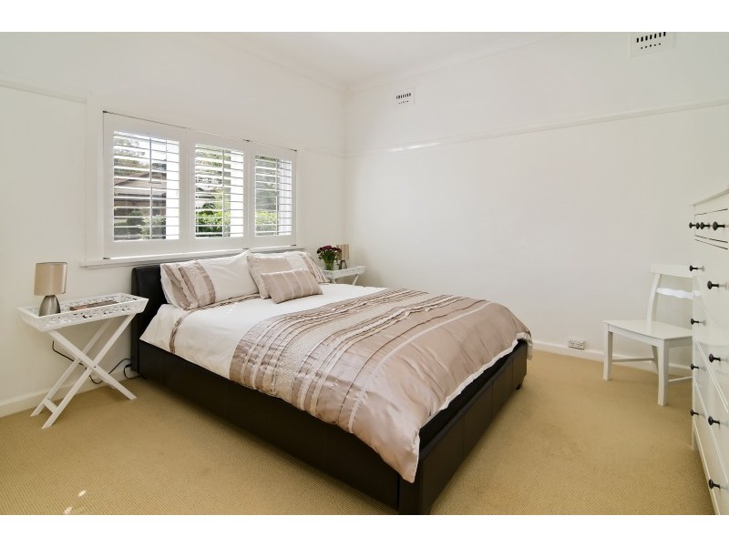 14 Allison Avenue, Lane Cove NSW 2066