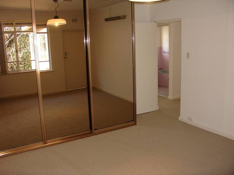 19 Valleyview Cres, Greenwich NSW 2065