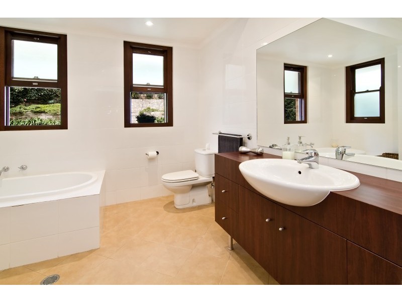 42 Elizabeth Parade, Lane Cove NSW 2066