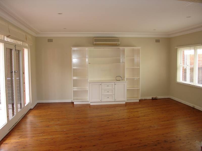 10 Fraser Street, Lane Cove NSW 2066