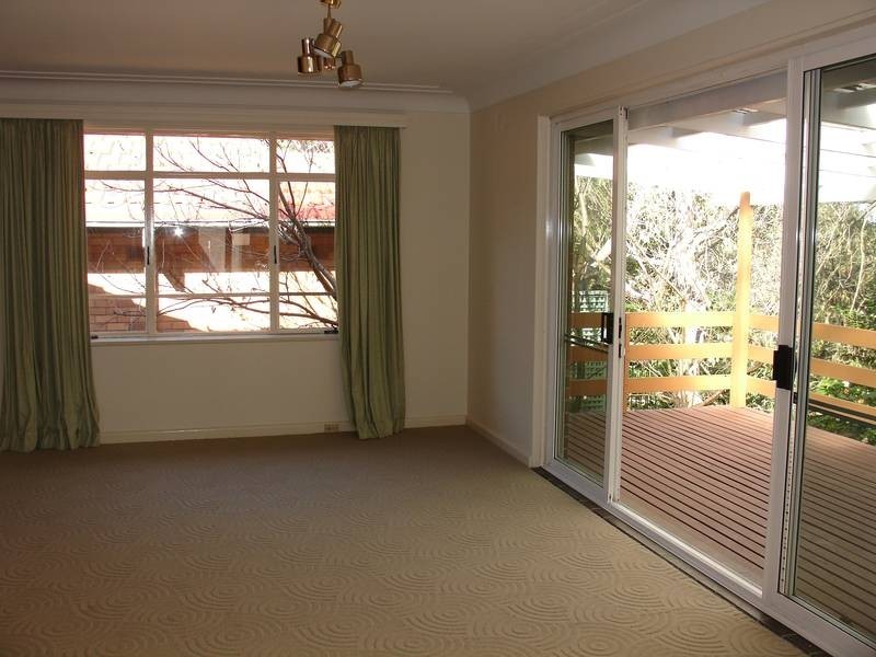 19 Valleyview Crescent, Greenwich NSW 2065