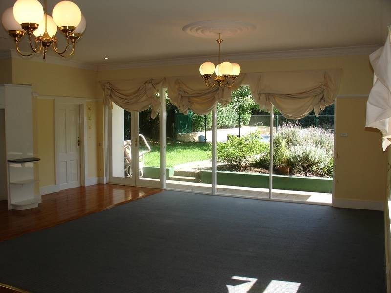 20 Parklands Avenue, Lane Cove NSW 2066