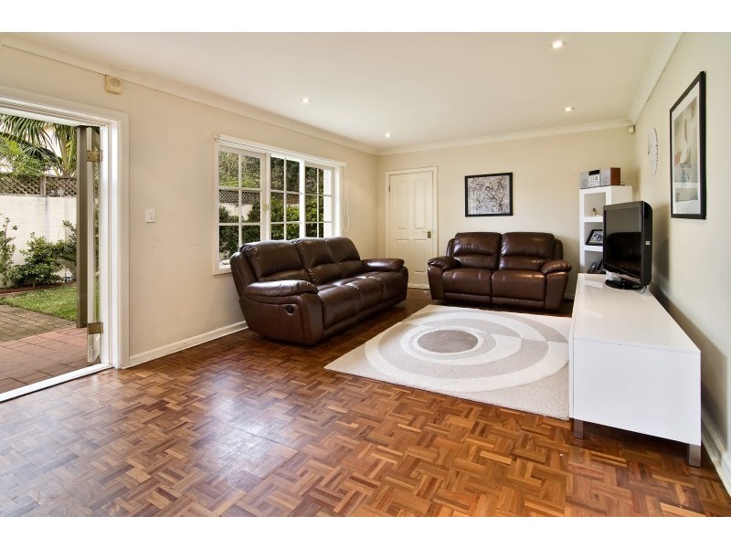 64 Sutherland Street, Lane Cove NSW 2066