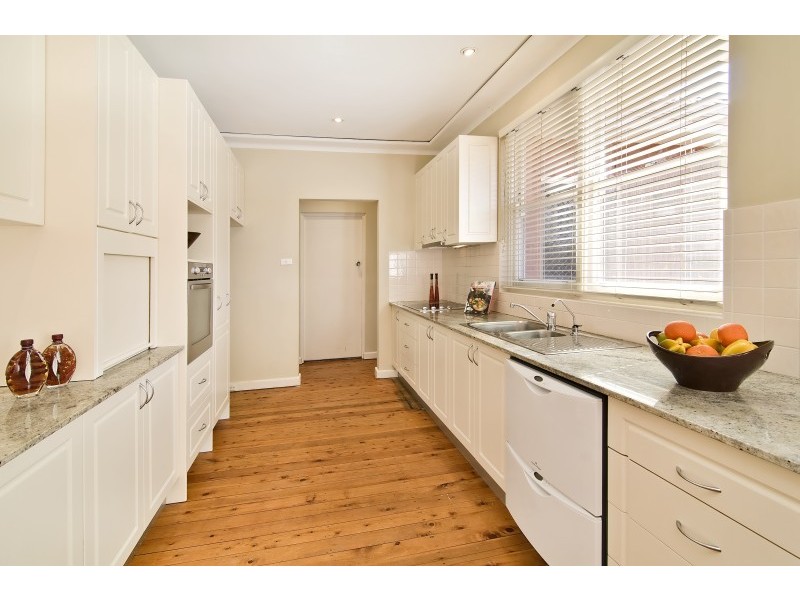 10 Fraser Street, Lane Cove NSW 2066