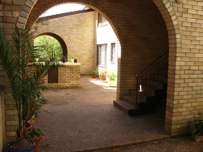 3/315 Burns Bay Rd, Lane Cove NSW 2066