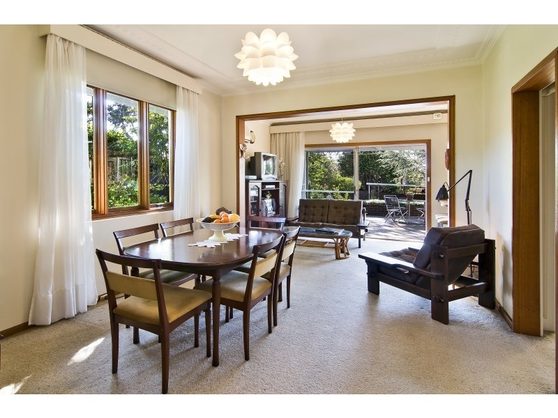 43 Tambourine Bay Road, Lane Cove NSW 2066