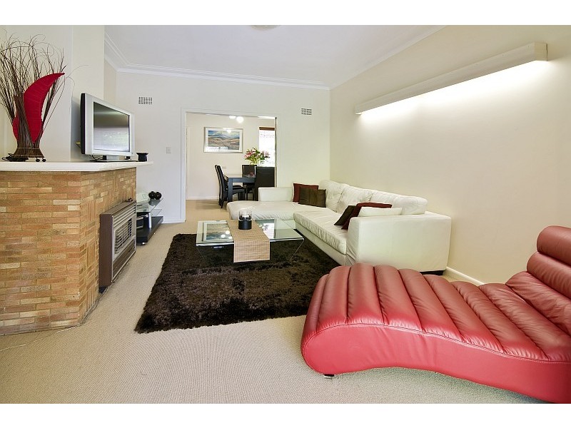 52B Kingslangley Road, Greenwich NSW 2065