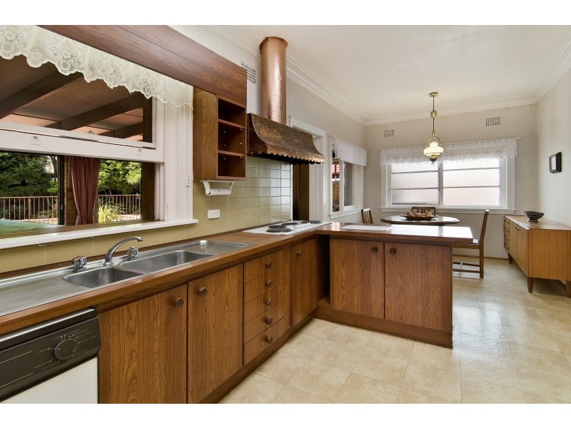 197 Burns Bay Road, Lane Cove NSW 2066