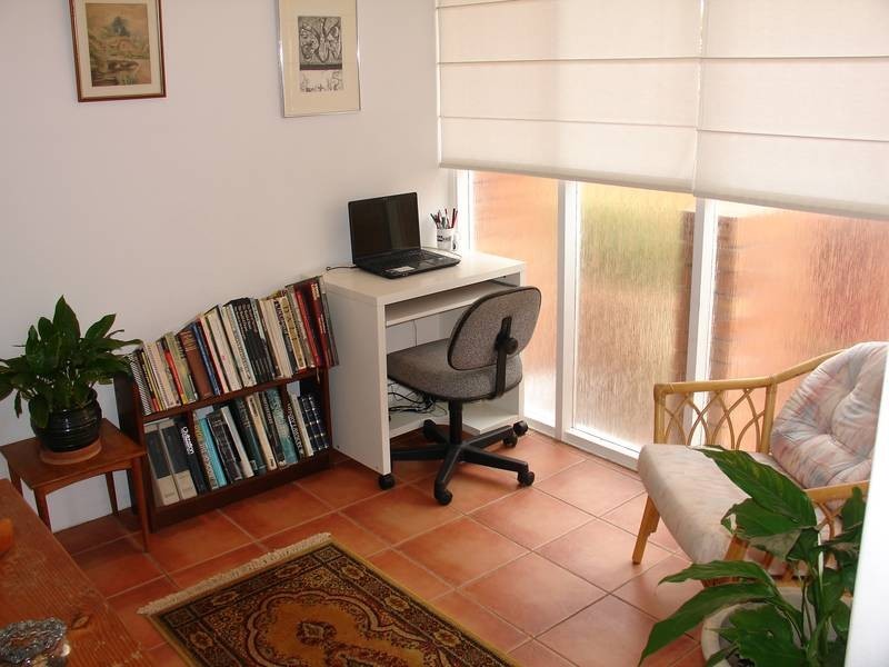 2/104 Burns Bay Rd, Lane Cove NSW 2066