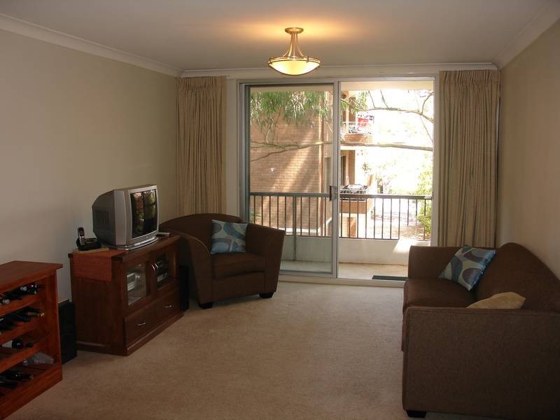 12/3 Francis Road, Artarmon NSW 2064