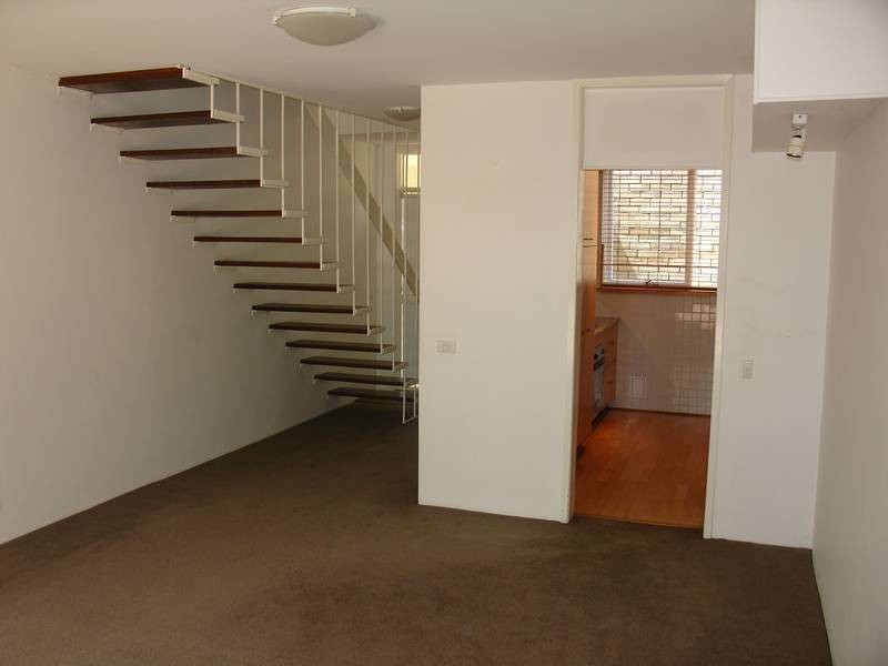 23/115 Burns Bay Road, Lane Cove NSW 2066