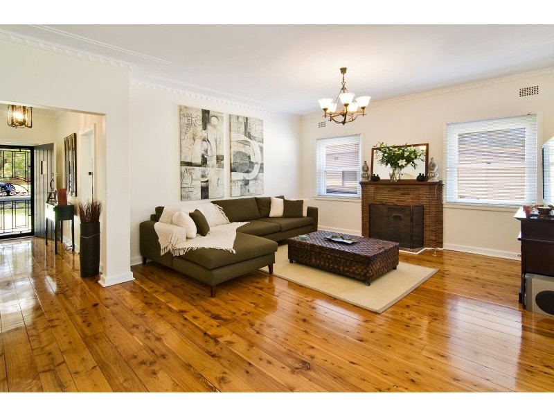 54 Cullen Street, Lane Cove NSW 2066