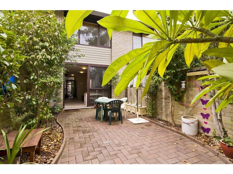 25/115-119 Burns Bay Road, Lane Cove NSW 2066