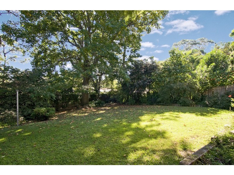 13 Cobden Avenue, Lane Cove NSW 2066