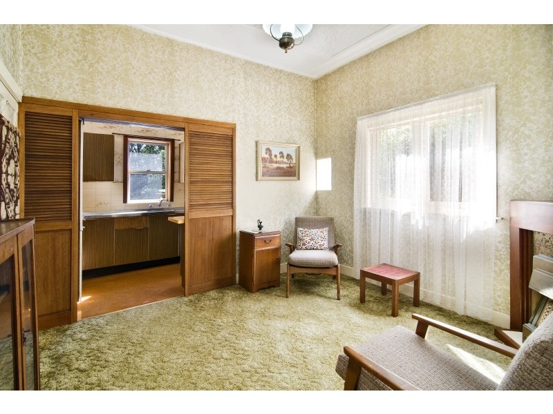 13 Cobden Avenue, Lane Cove NSW 2066