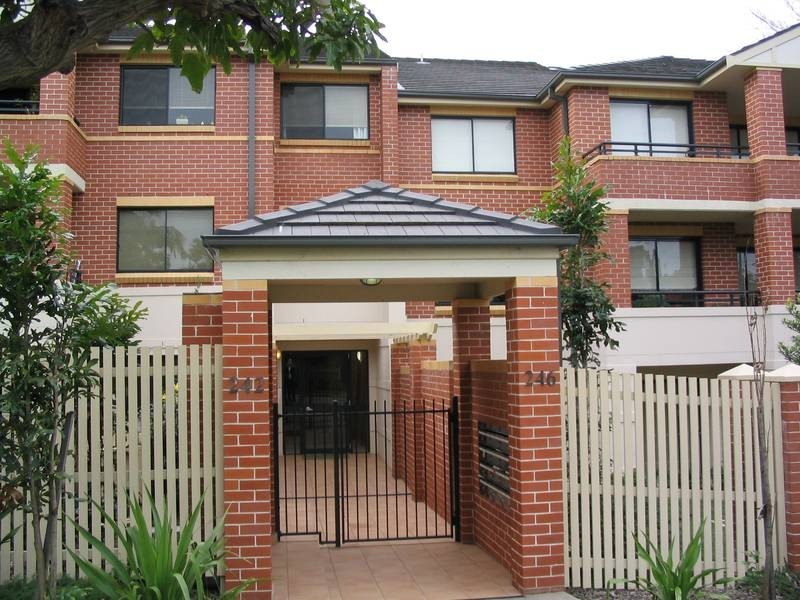2/242 Longueville Road, Lane Cove NSW 2066