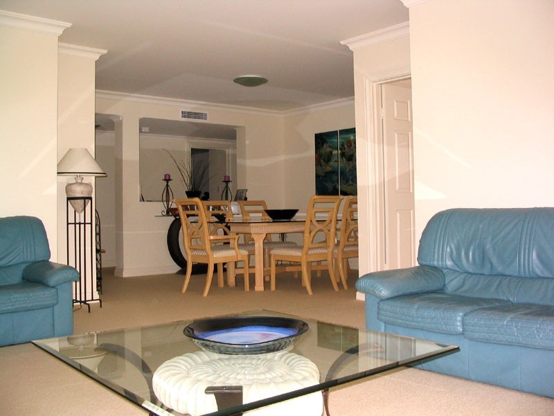 2/242 Longueville Road, Lane Cove NSW 2066