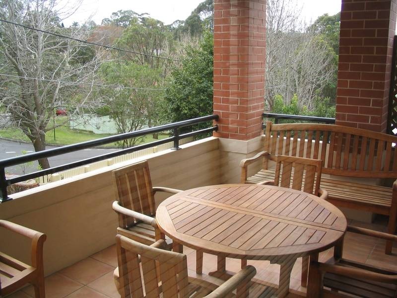 2/242 Longueville Road, Lane Cove NSW 2066