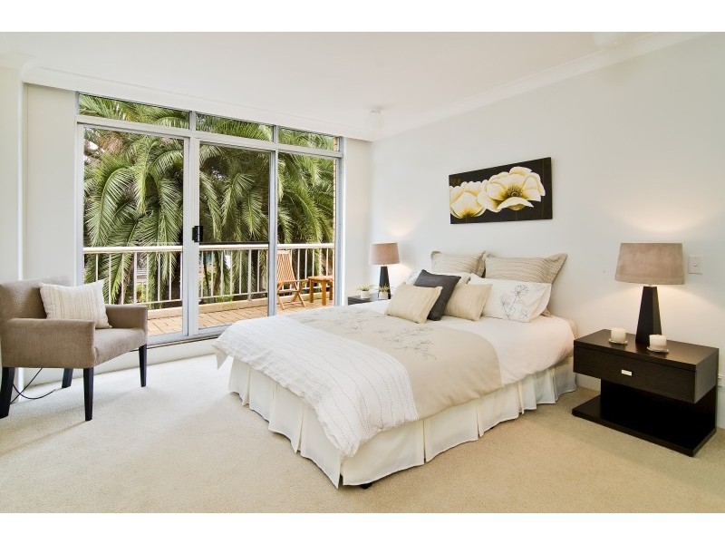 8/87 Burns Bay Road, Lane Cove NSW 2066