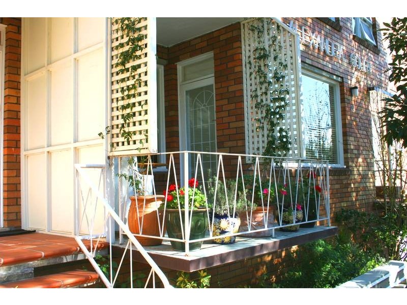 2/20 Innes Road, Greenwich NSW 2065