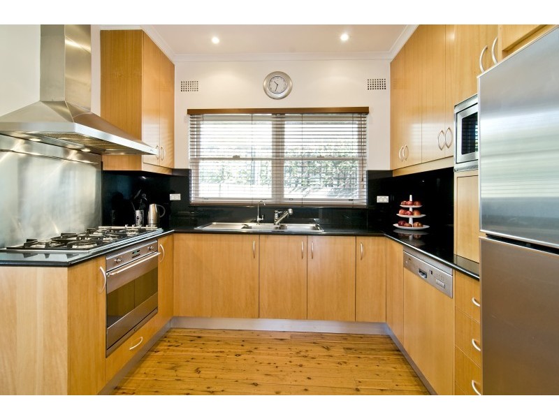 20 Hinkler Crescent, Lane Cove NSW 2066