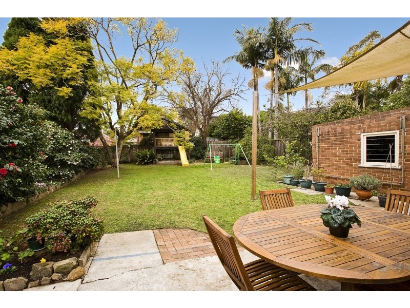 18 Barwon Road, Lane Cove NSW 2066