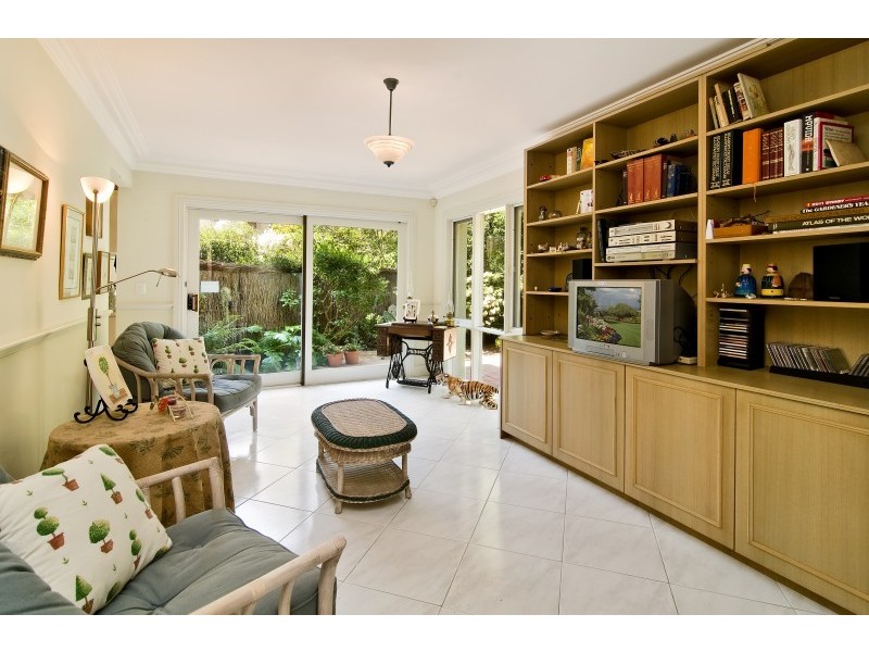 10 Boronia Avenue, Hunters Hill NSW 2110