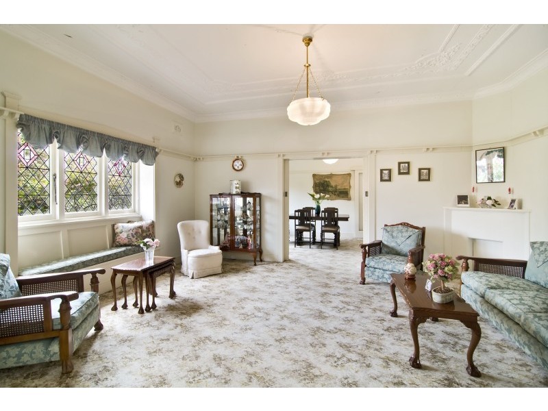 9 Parklands Avenue, Lane Cove NSW 2066