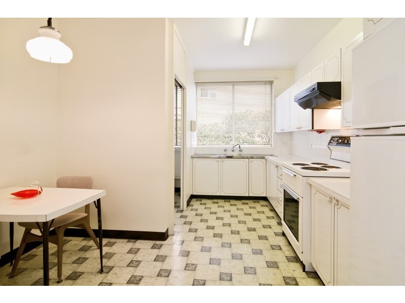 2/106 Burns Bay Road, Lane Cove NSW 2066