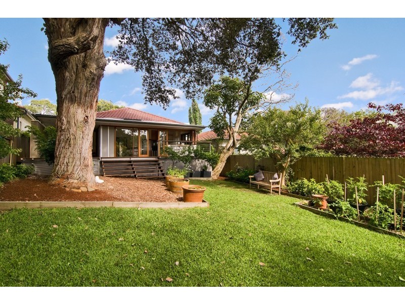 7 Lawn Avenue, Lane Cove NSW 2066