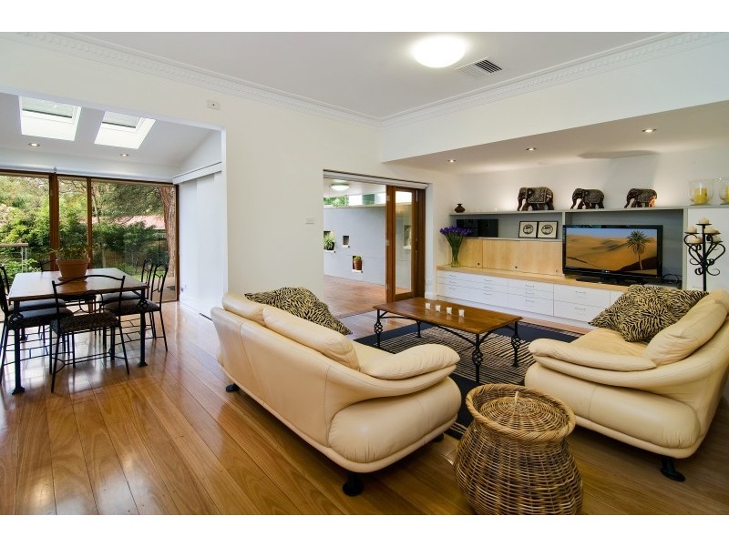 7 Lawn Avenue, Lane Cove NSW 2066