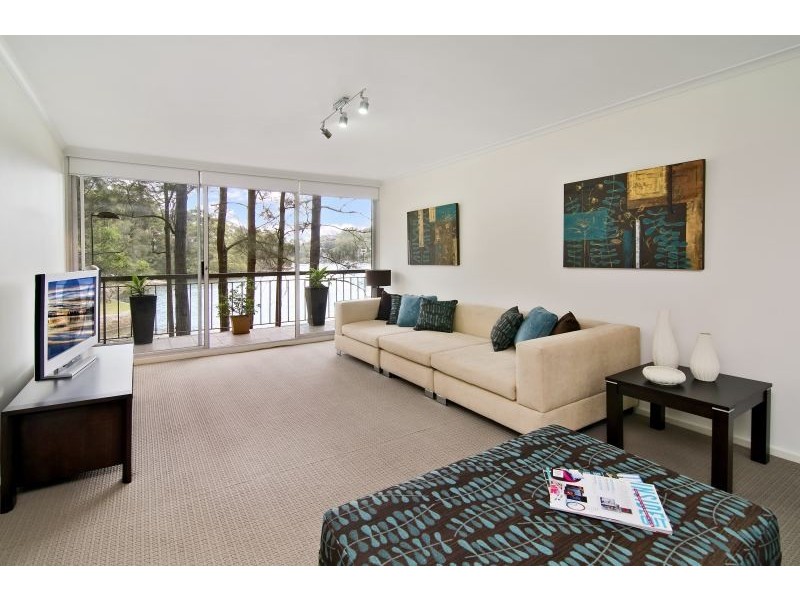 33/300C Burns Bay Road, Lane Cove NSW 2066