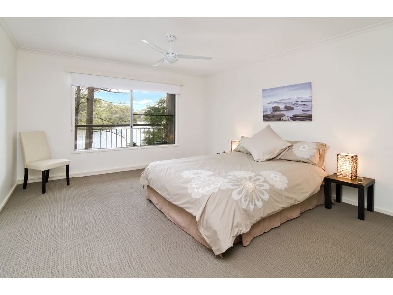 33/300C Burns Bay Road, Lane Cove NSW 2066