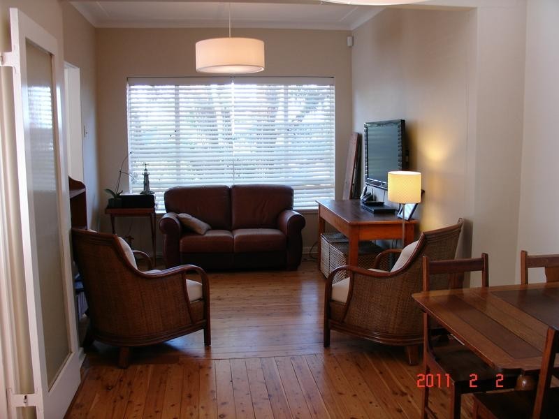 1 Tambourine Bay Road, Lane Cove NSW 2066