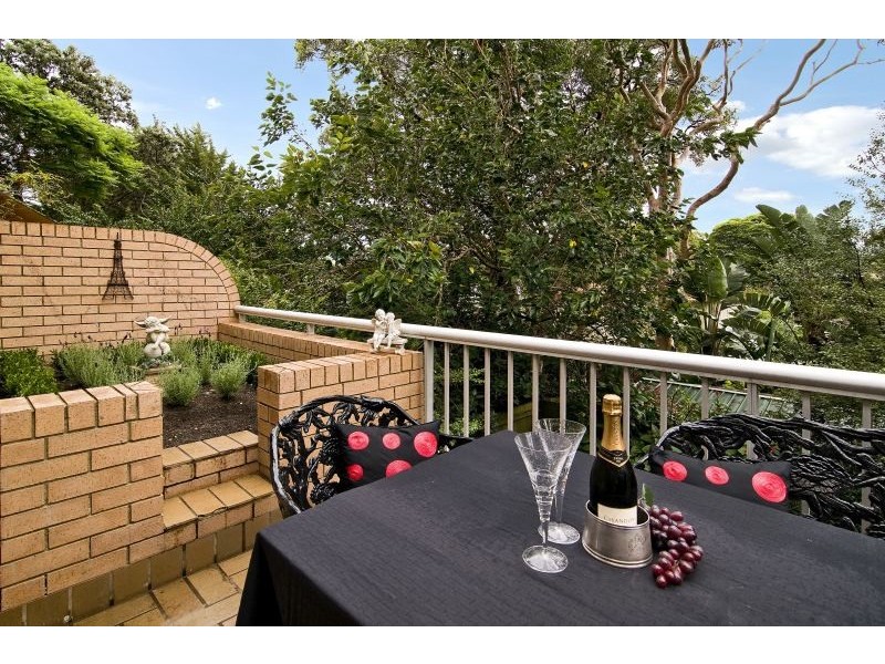 8/87 Burns Bay Road, Lane Cove NSW 2066