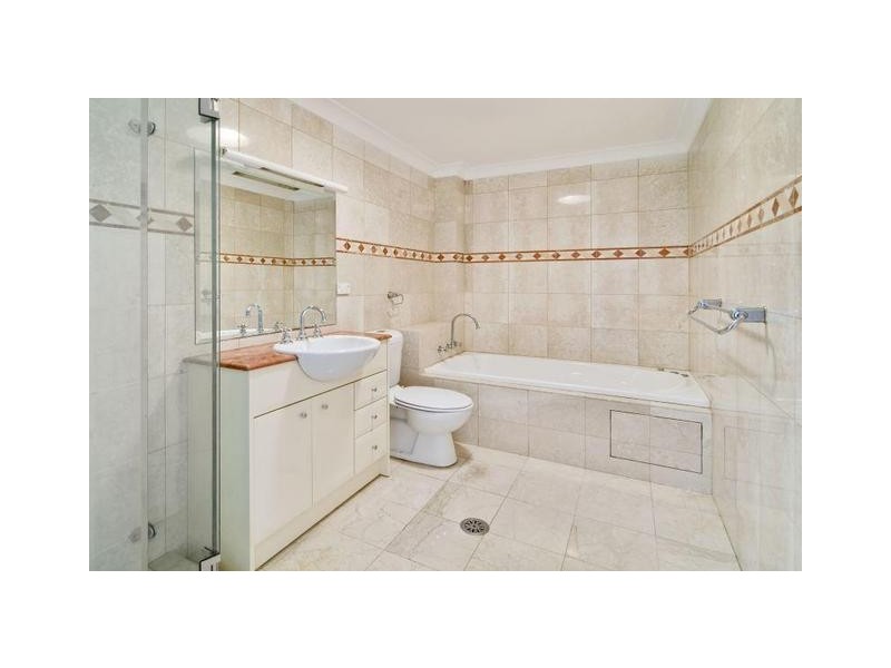 4 Sawyer Crescent, Lane Cove NSW 2066