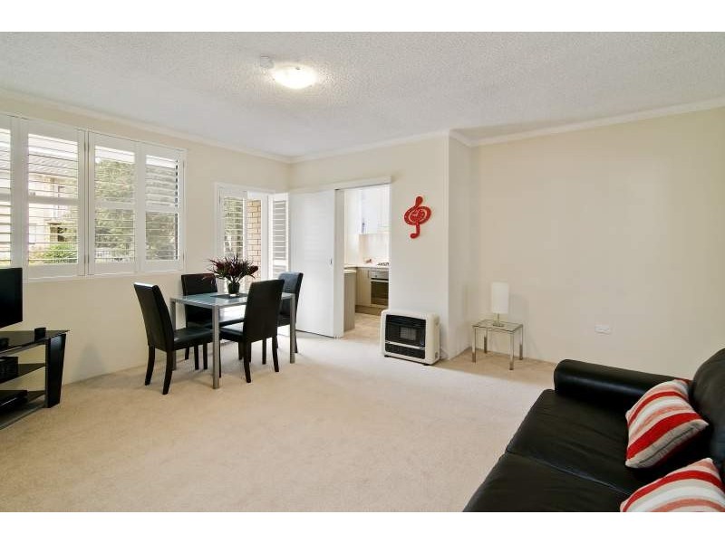 9/105-109 Burns Bay Road, Lane Cove NSW 2066