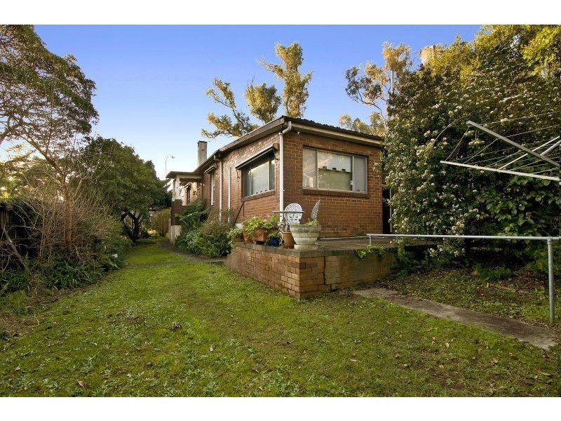182 Burns Bay Road, Lane Cove NSW 2066