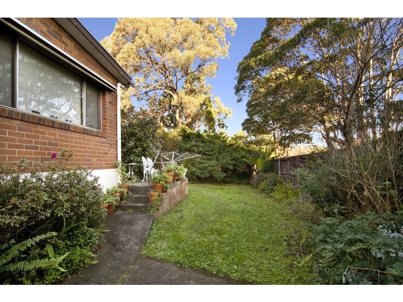 182 Burns Bay Road, Lane Cove NSW 2066