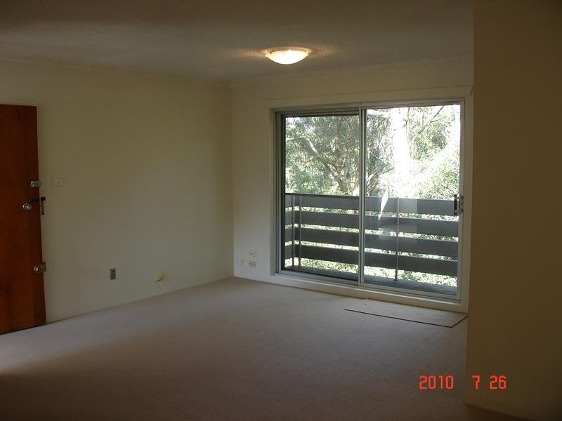 33/4 Huxtable Avenue, Lane Cove NSW 2066