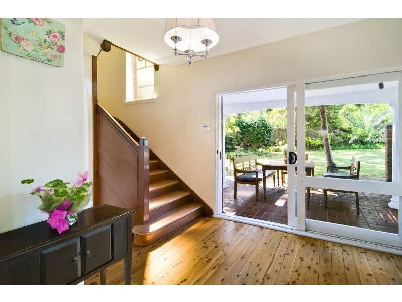 1 Tambourine Bay Road, Lane Cove NSW 2066