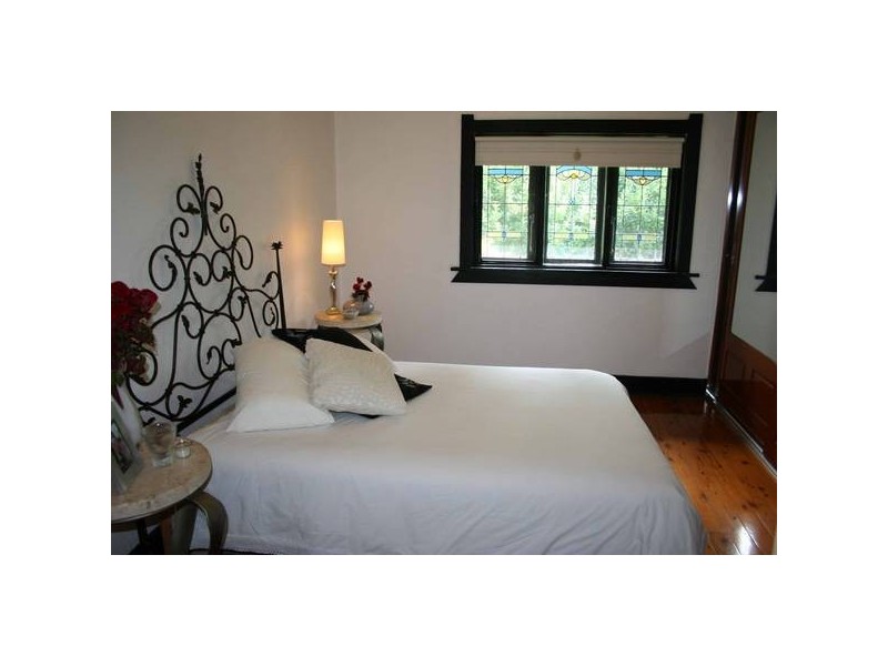 98 Centennial Avenue, Lane Cove NSW 2066