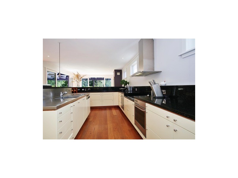 11 Yallambee Road, Riverview NSW 2066