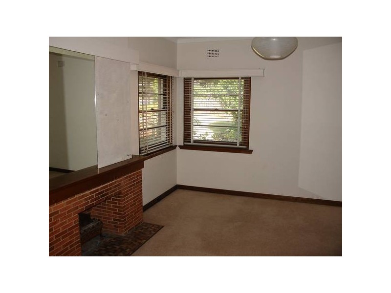 8 Gardenia Avenue, Lane Cove NSW 2066