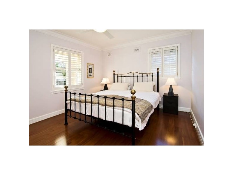 27 Wheatleigh Street, Naremburn NSW 2065