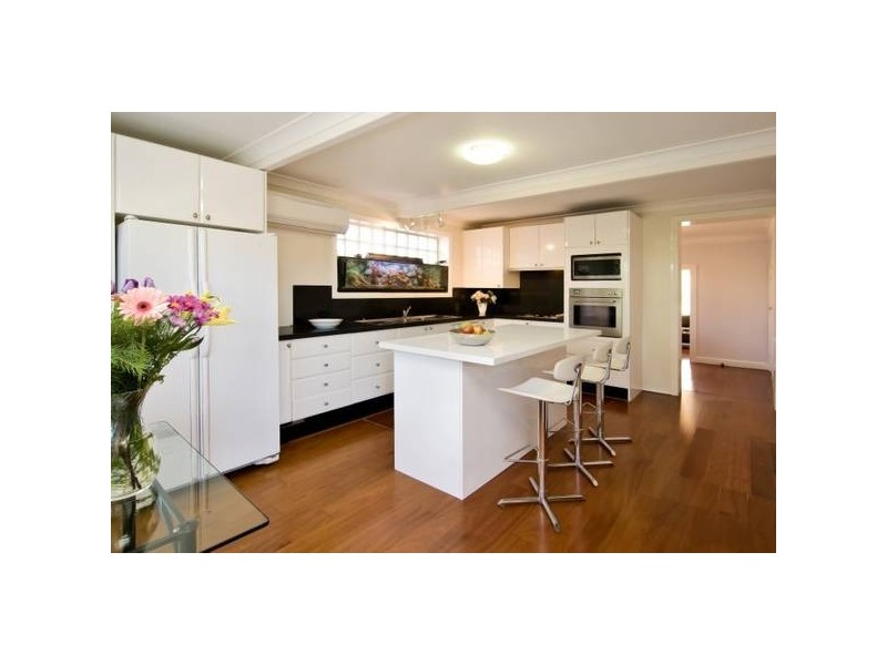 27 Wheatleigh Street, Crows Nest NSW 2065